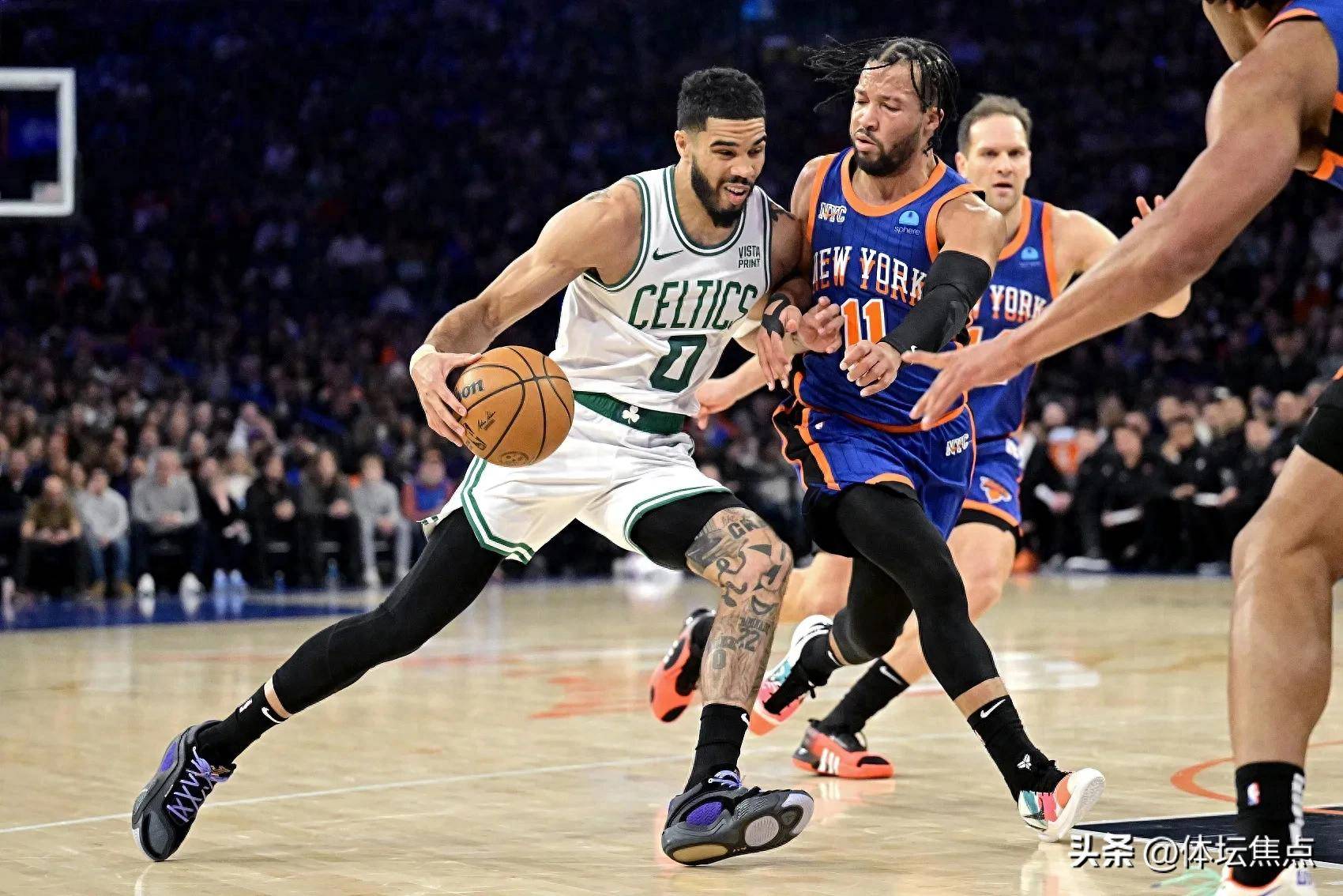 爱游戏-包含塔图姆焦点对战，费德勒与30激战DWG分钟，败北胜负难料！的词条