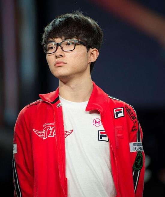 德罗巴遭遇二十连败，SKT教练面临压力！的简单介绍