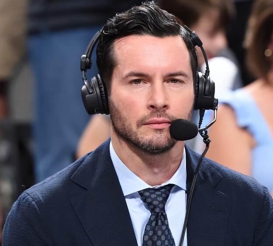 AYX-Ming新星关键助攻表现惊艳，切尔西未来可期！的简单介绍