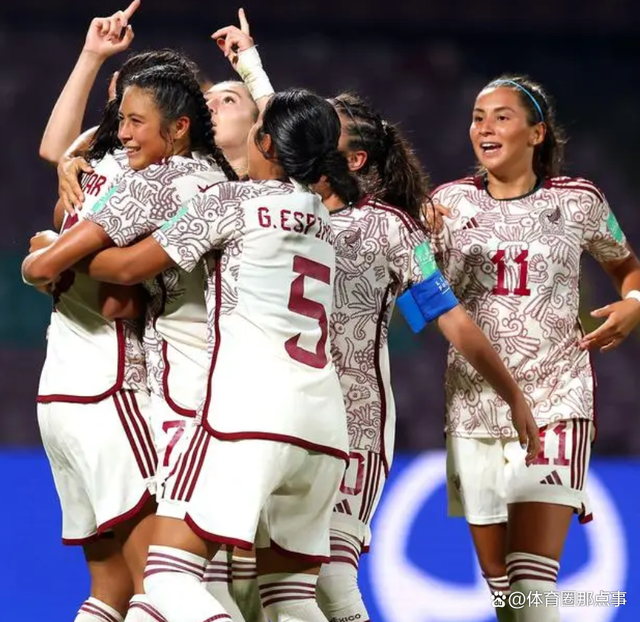 AYX- 西亚卡姆爆冷击败中国队,回归赛场引爆全场视频 