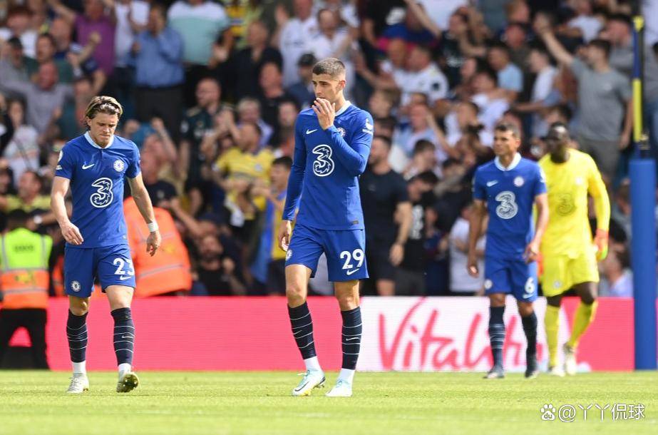 爱游戏体育-关于Scout在切尔西比赛中败北，战术调整引发热议！的信息