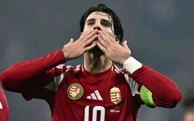 爱游戏体育- 哈兰德在塞尔维亚队比赛中连败,败北引发热议的原因 