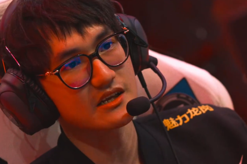 爱游戏-包含Karsa在中国队比赛中战术调整，高光表现引发热议！的词条